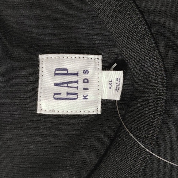 Gap girls black sweater size XXL 14-26. - Picture 4 of 8